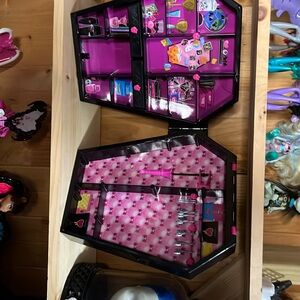 Monster High Closet